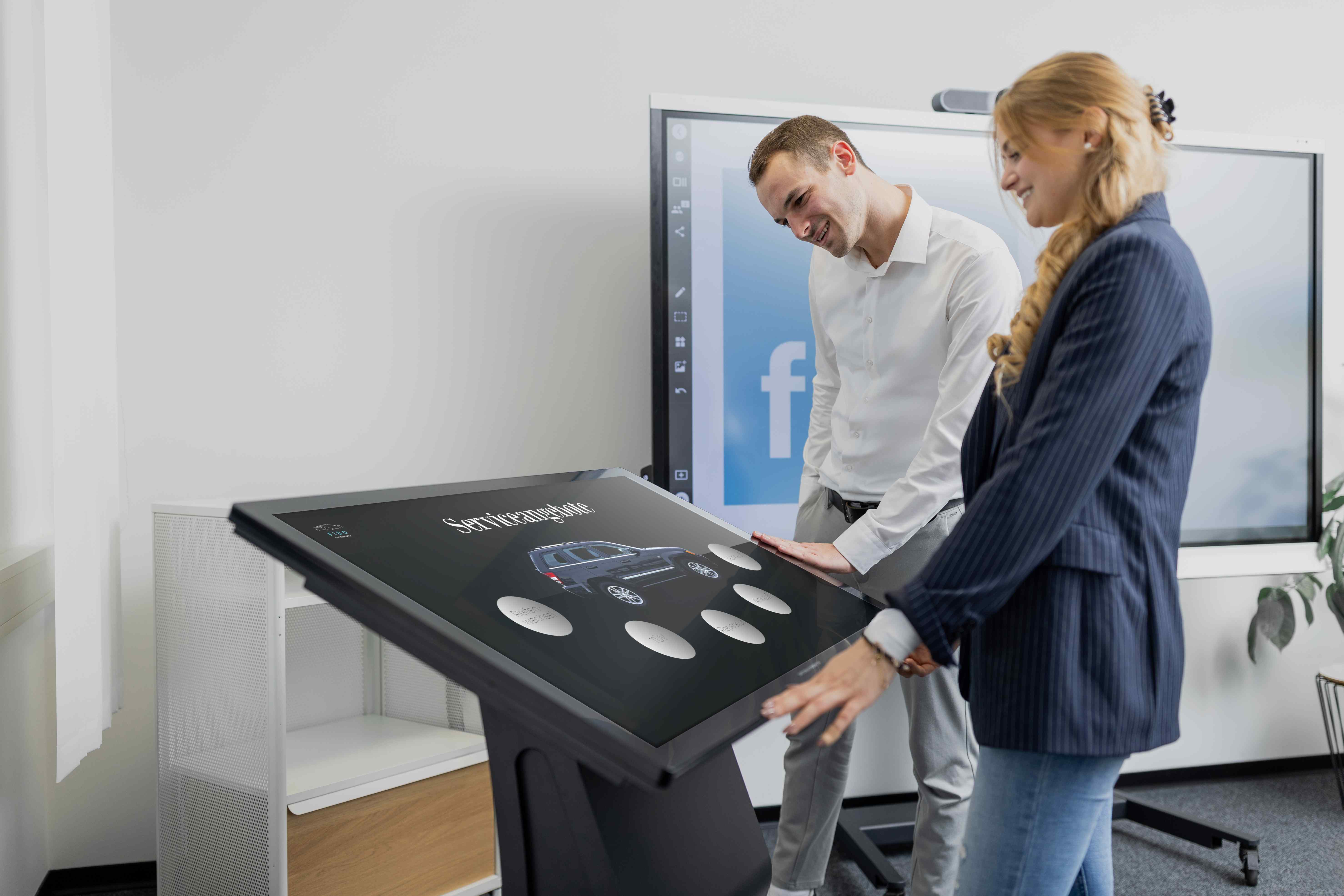 Touch Tisch 43-55 Zoll | Touchscreen Terminal